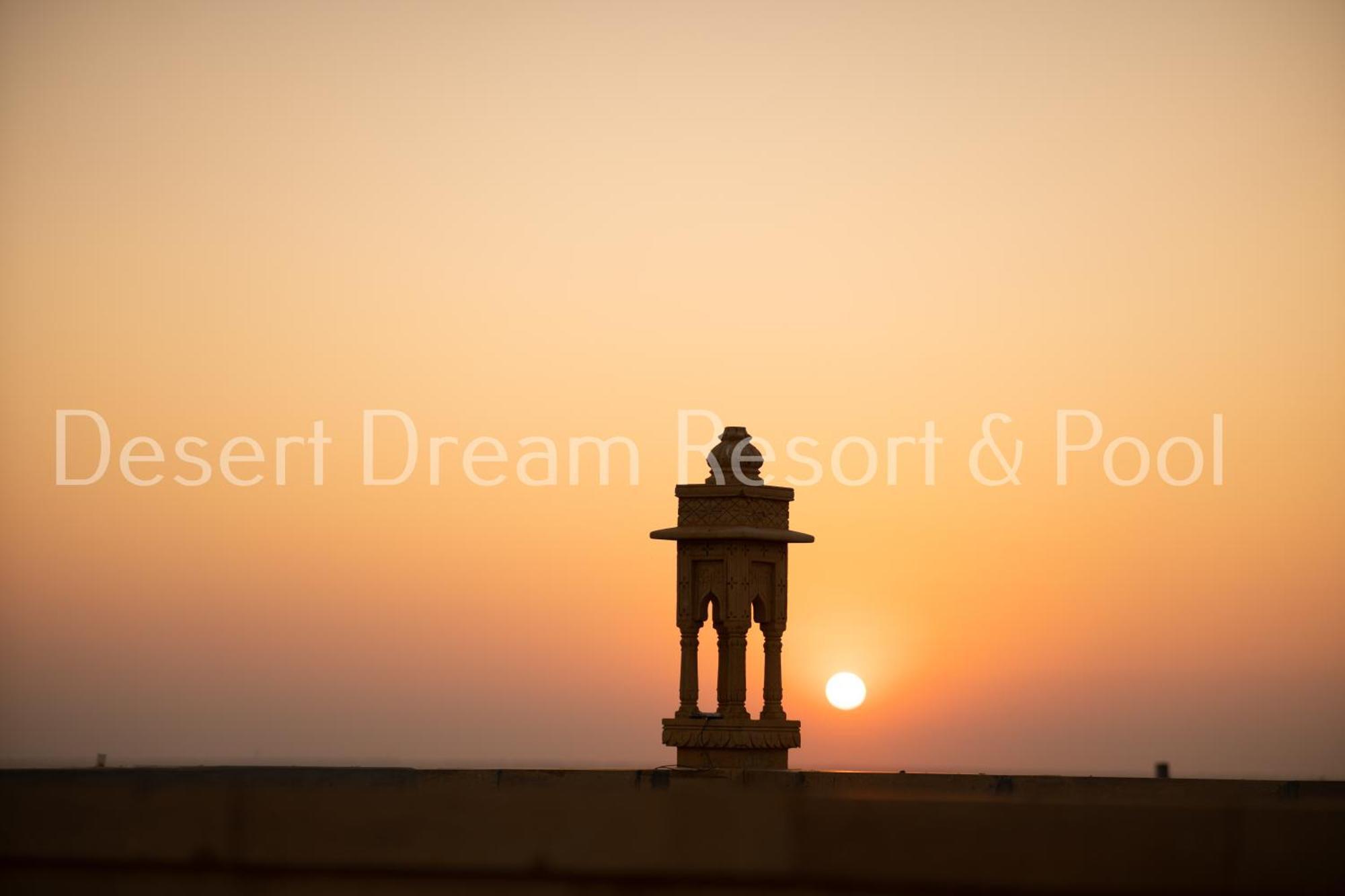 Desert Dream Royal Camp & Pool Jaisalmer Eksteriør billede